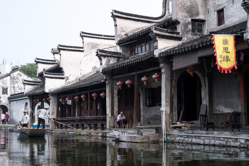 我很穷,但我很骄傲;你有钱,但你莫张狂